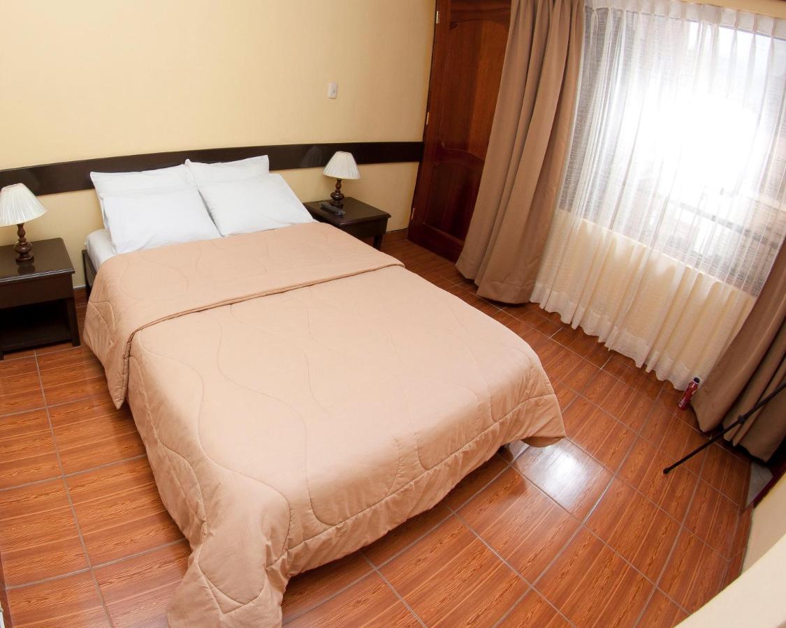 Yucay Plaza Inn ภายนอก รูปภาพ
