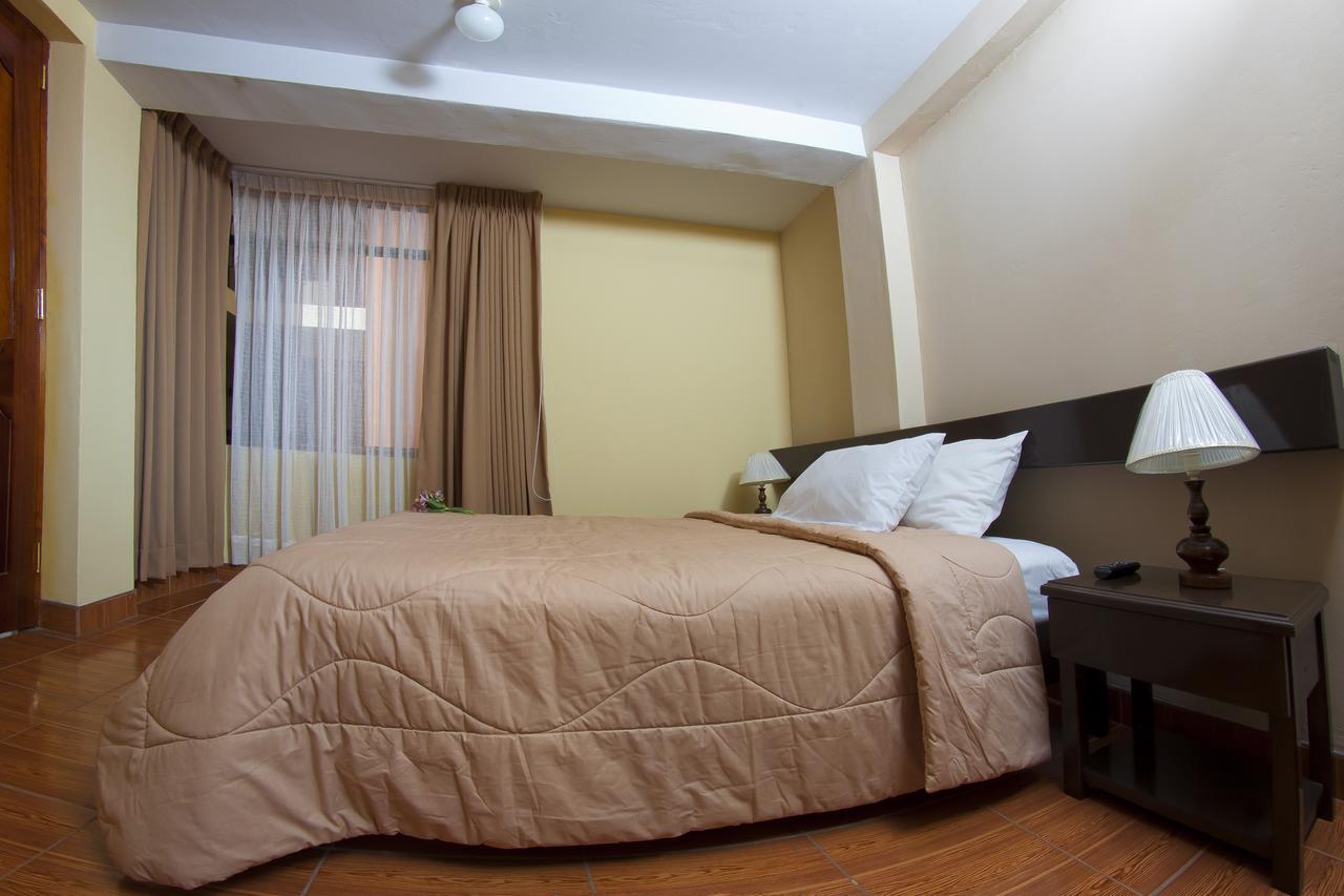 Yucay Plaza Inn ภายนอก รูปภาพ